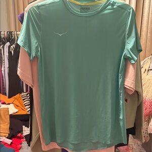Hoka Aqua green Performance T-Shirt size Small EUC